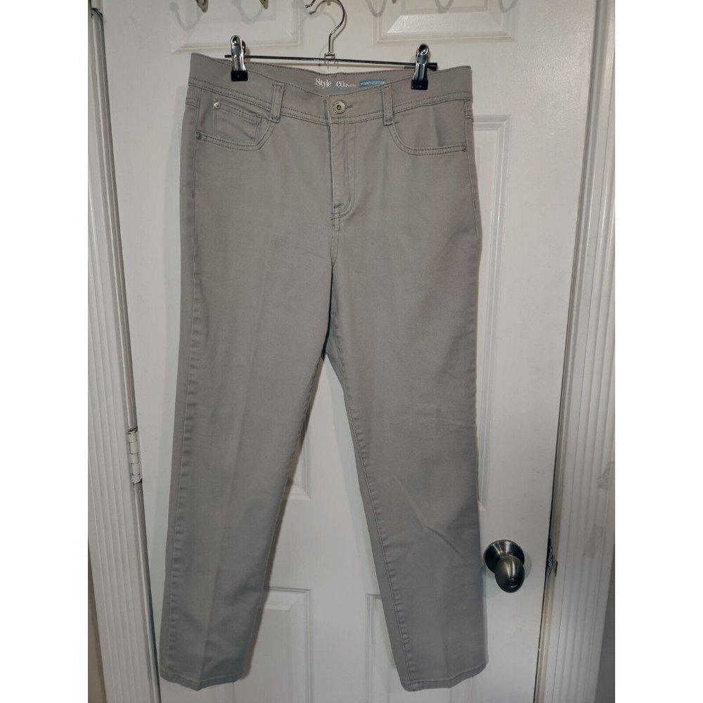 Style & Co Petite Gray High-Rise Tapered Jeans 12P (31x28)‎